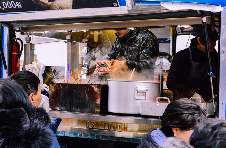 The Best Food Trucks in the GTA for Street Food Fans 