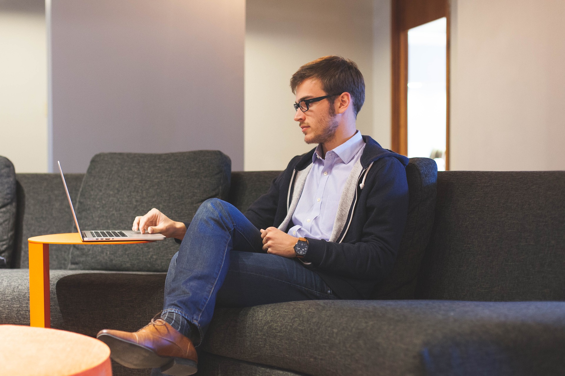 Why Good Posture Matters: The Benefits of Proper Alignment
