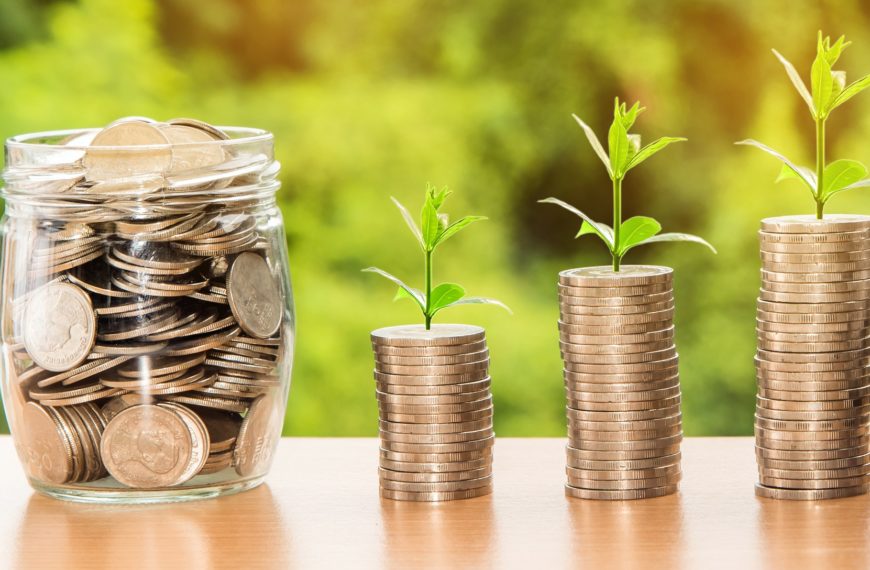 5 Tips to Handle Post-Marriage Financial Issues 