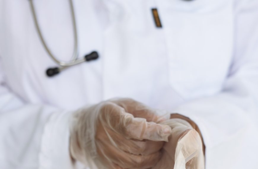 How to choose the right doctor. A guide for patients